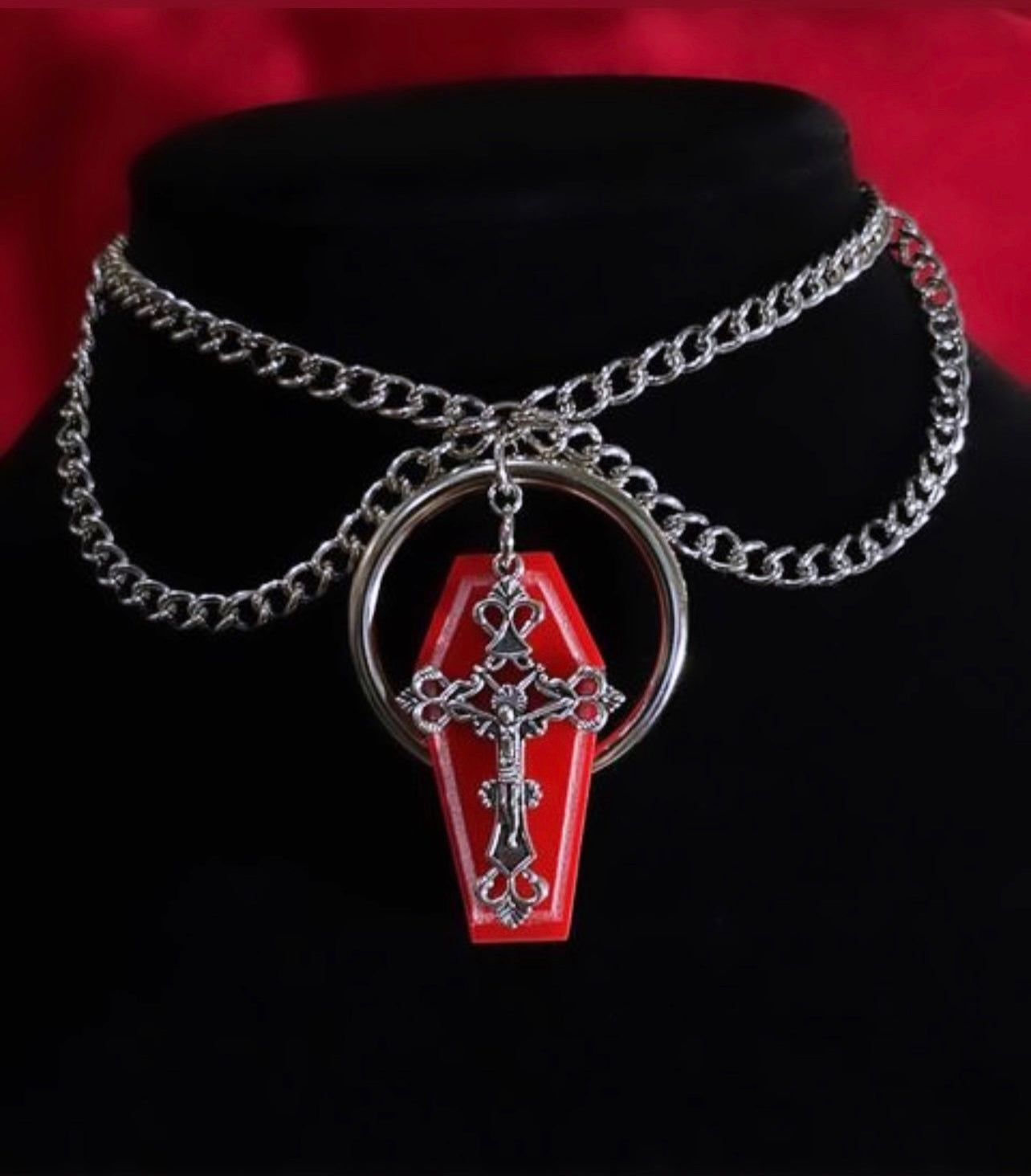 Red Coffin Choker