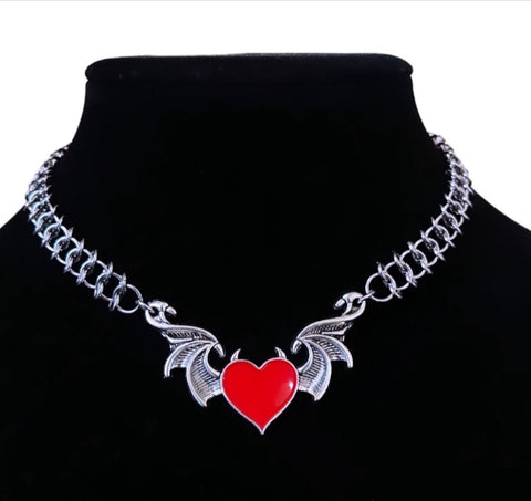 Winged Heart Choker