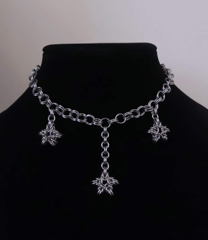 Chainmail Star Choker